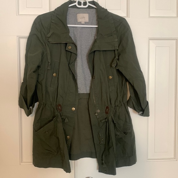 Loft army jacket with drawstring- see pictures - Picture 1 of 5